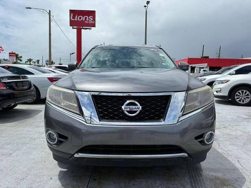 2015 Nissan Pathfinder SL
