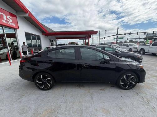 2024 Nissan Versa 1.6 S