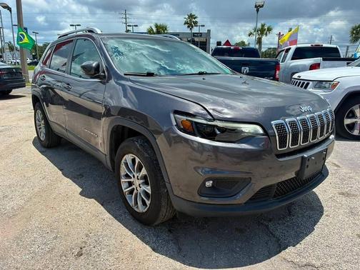 Granite Crystal Metallic Clearcoat 2019 Jeep Cherokee Latitude Plus
