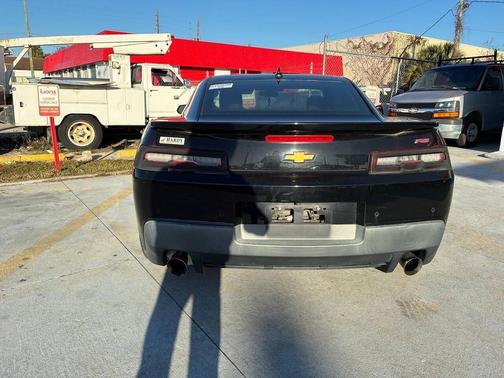 2015 Chevrolet Camaro 2LT