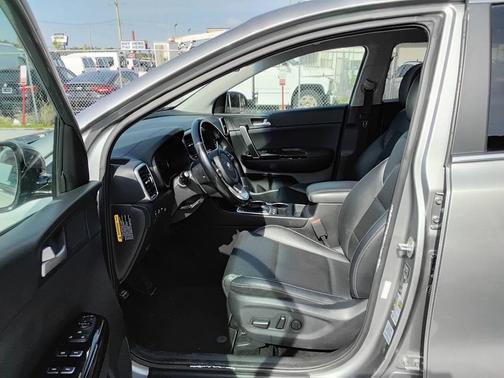 2020 Kia Sportage EX