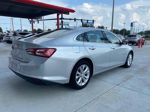 2021 Chevrolet Malibu FWD LT