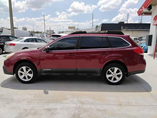 2014 Subaru Outback 2.5i