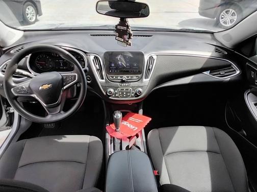2020 Chevrolet Malibu FWD LT