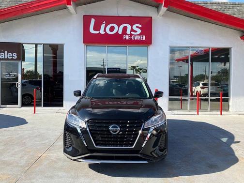 2021 Nissan Kicks SV