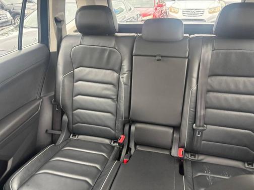 2018 Volkswagen Tiguan 2.0T SEL