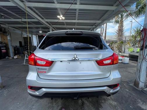 2019 Mitsubishi Outlander Sport SE