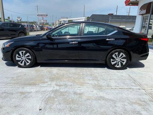 2020 Nissan Altima S FWD