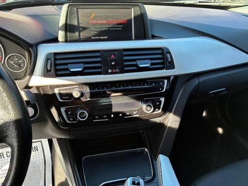 2018 BMW 320 i