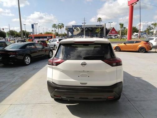 2021 Nissan Rogue S