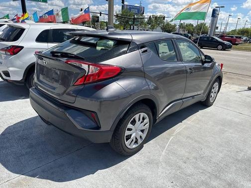 2019 Toyota C-HR LE