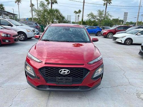 Pulse Red 2021 Hyundai KONA SE