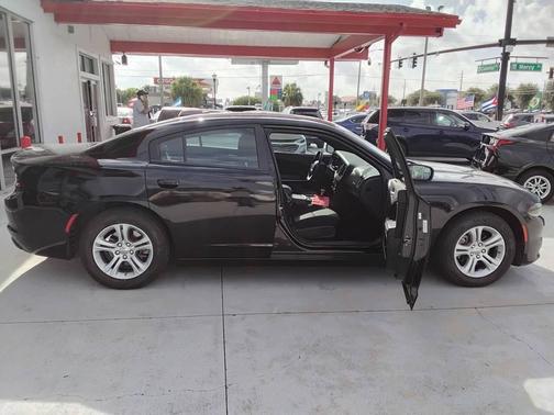 2022 Dodge Charger SXT