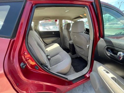 Cayenne Red 2015 Nissan Rogue Select S