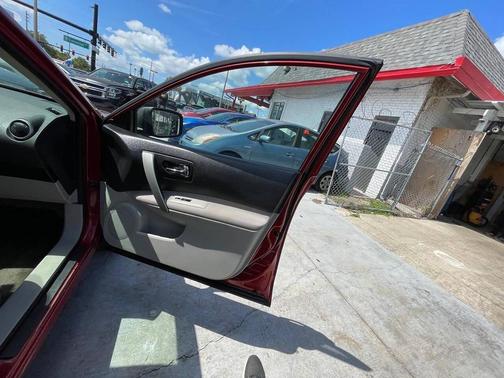 Cayenne Red 2015 Nissan Rogue Select S