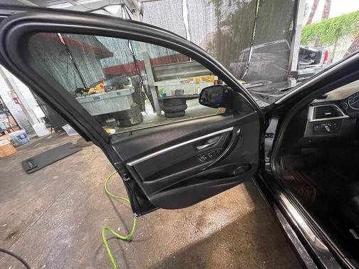 Black Sapphire Metallic 2018 BMW 330 330i 4dr Sedan