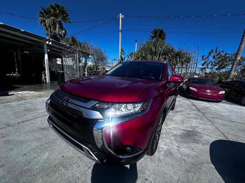 2020 Mitsubishi Outlander SEL