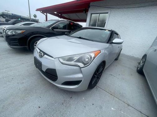 2014 Hyundai Veloster Base