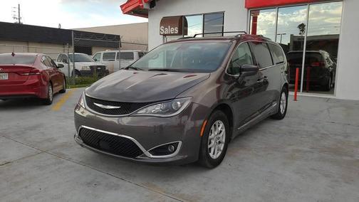 2020 Chrysler Pacifica Touring L