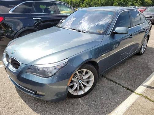2010 BMW 528 xDrive