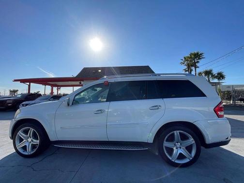 2010 Mercedes-Benz GL-Class 4MATIC