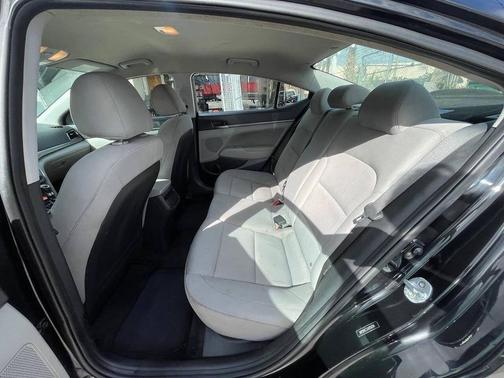 2018 Hyundai ELANTRA Limited