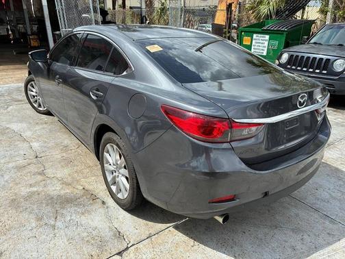 2016 Mazda Mazda6 i Sport