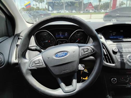 2015 Ford Focus S