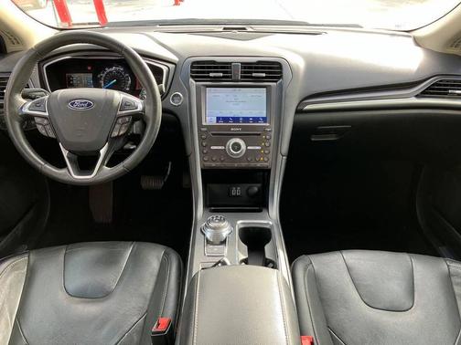 2020 Ford Fusion Titanium