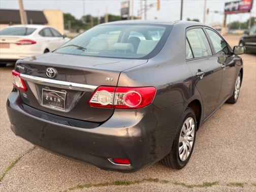 2012 Toyota Corolla LE