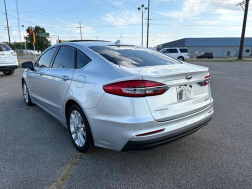 2019 Ford Fusion Hybrid SE