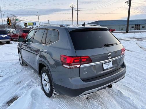 2018 Volkswagen Atlas 3.6L SE w/Technology