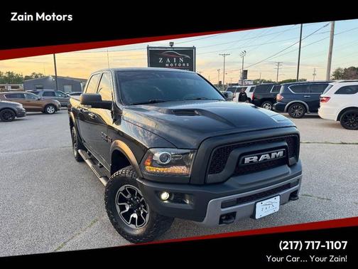 Brilliant Black Crystal Pearlcoat 2016 RAM 1500 Rebel