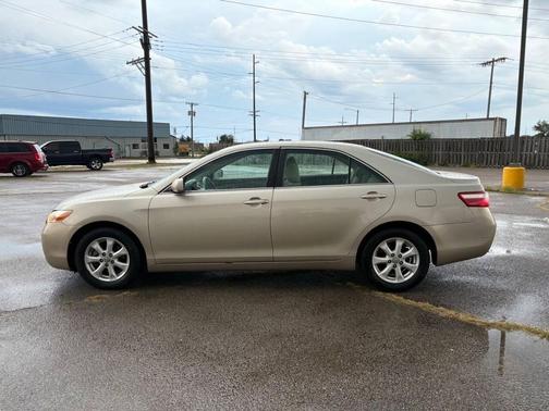 2007 Toyota Camry LE