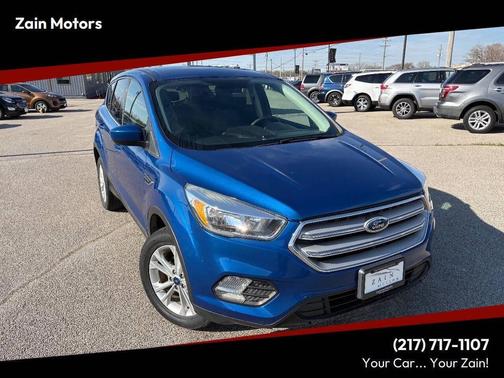 Lightning Blue 2019 Ford Escape SE