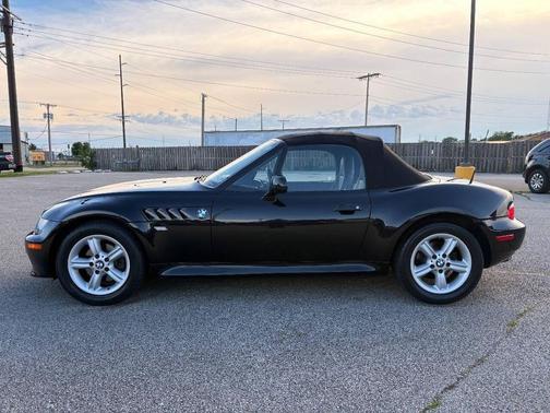 Cosmos Black Metallic 2001 BMW Z3 2.5i Roadster