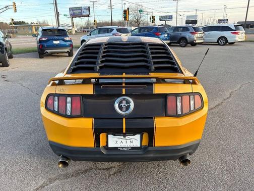 2012 Ford Mustang V6 Premium