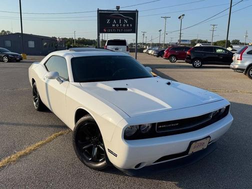 2014 Dodge Challenger SXT