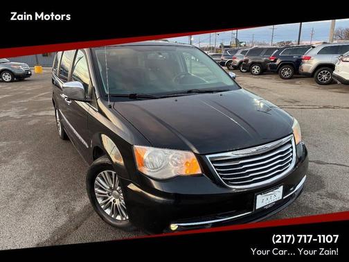 2014 Chrysler Town & Country Touring-L