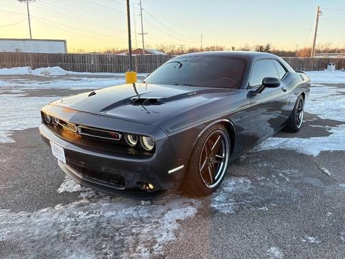 2015 Dodge Challenger R/T Plus