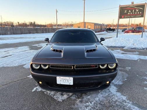 2015 Dodge Challenger R/T Plus