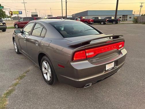 2012 Dodge Charger SE