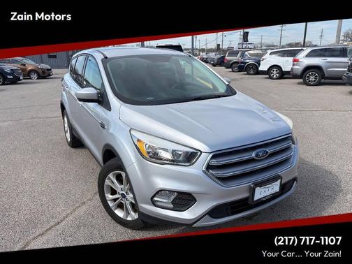 Ingot Silver 2017 Ford Escape SE