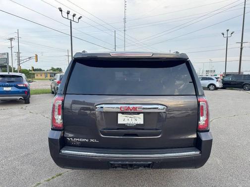 Iridium Metallic 2015 GMC Yukon XL 1500 Denali