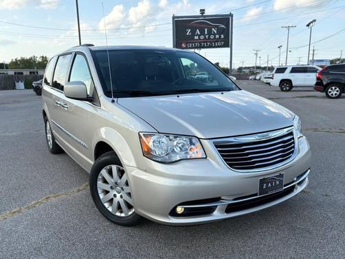 2015 Chrysler Town & Country Touring