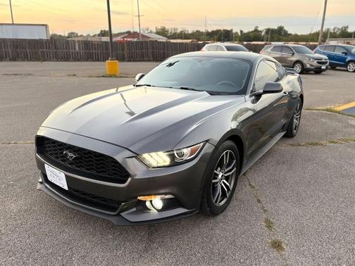 2017 Ford Mustang EcoBoost