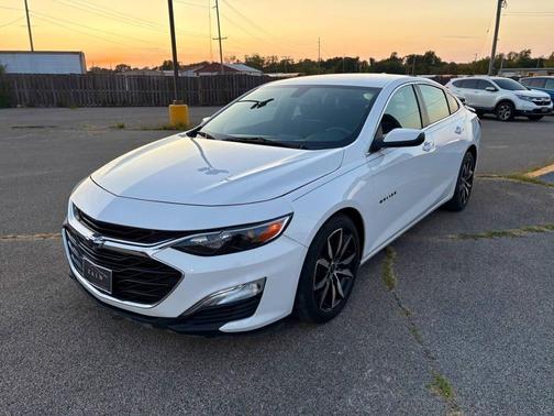 2020 Chevrolet Malibu FWD RS