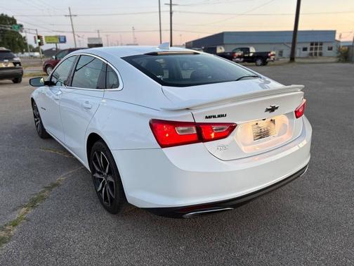 2020 Chevrolet Malibu FWD RS