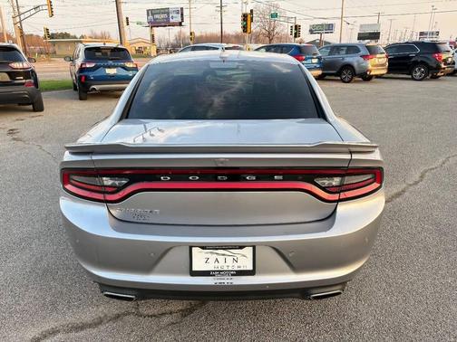 2016 Dodge Charger SXT