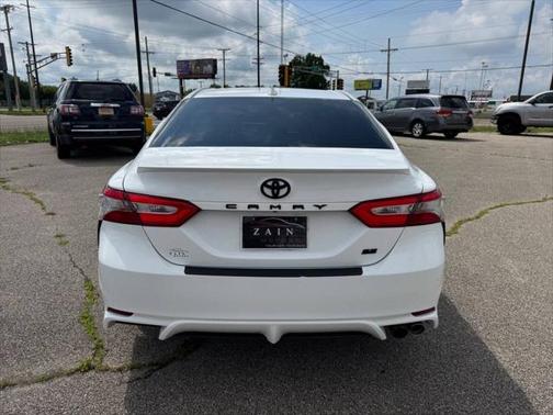 2019 Toyota Camry SE